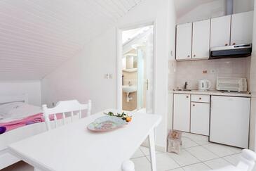 Apartamentos junto al mar Podgora, Makarska - 6671