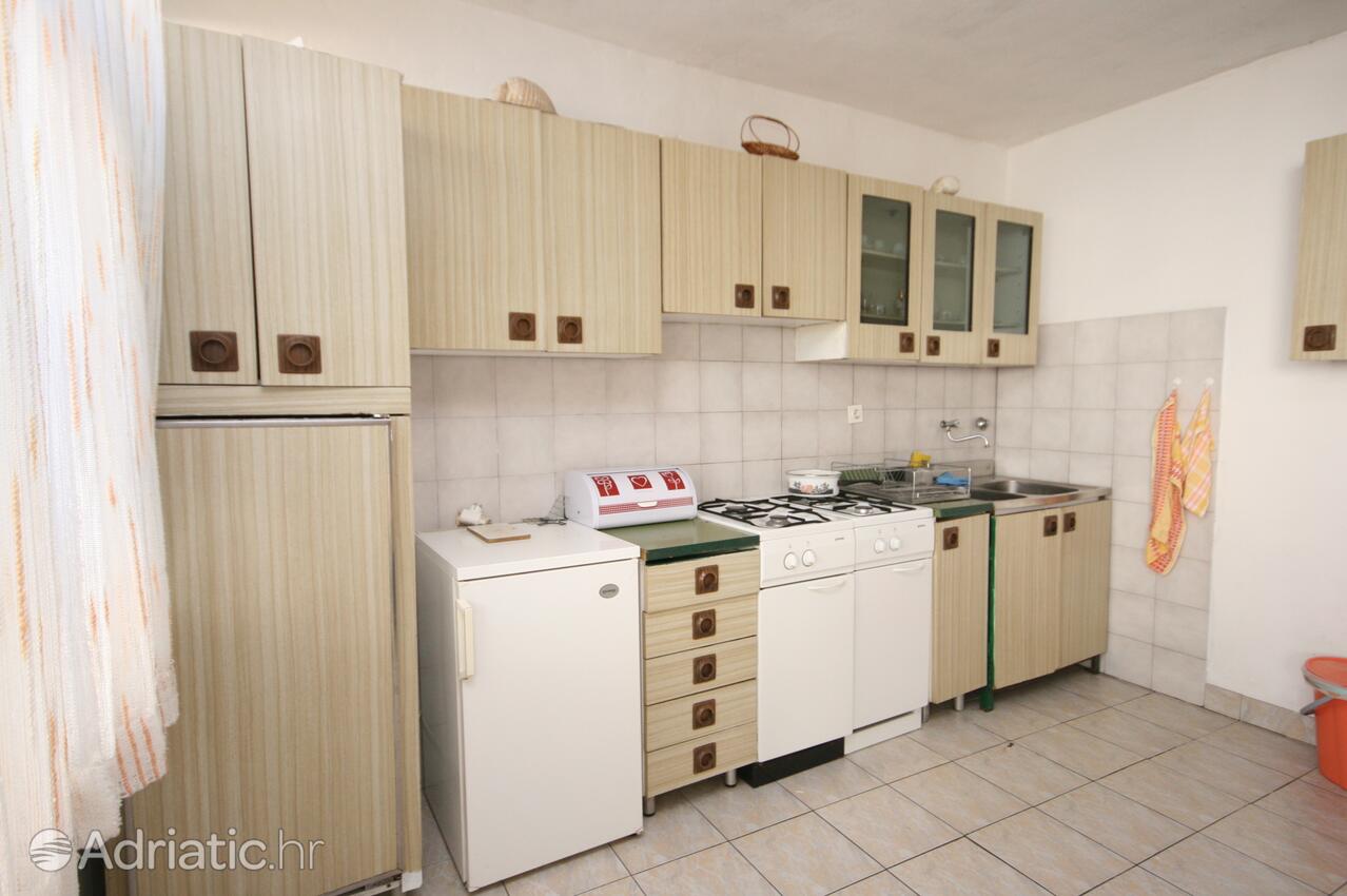 Appartamenti con parcheggio Podgora, Macarsca - Makarska - 6682