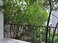 Brela, Terrace 1 - view in the apartment, (pet friendly) and WiFi.