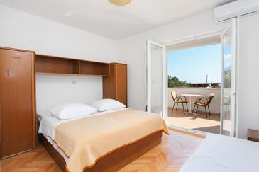 Appartements avec terrasse Brela, Dalmatie Centrale