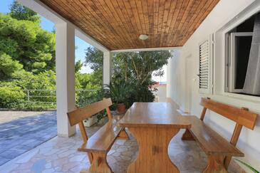 Appartements avec terrasse Brela, Dalmatie Centrale