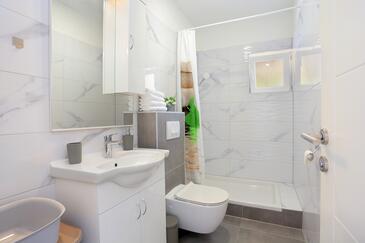 Appartements avec terrasse Brela, Dalmatie Centrale