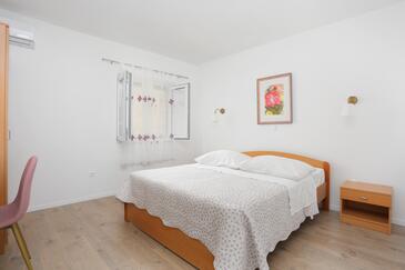 Appartements avec terrasse Brela, Dalmatie Centrale