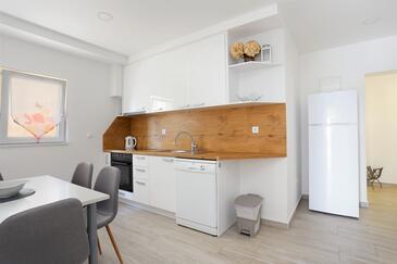 Appartements avec terrasse Brela, Dalmatie Centrale