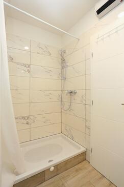 Appartements avec terrasse Brela, Dalmatie Centrale