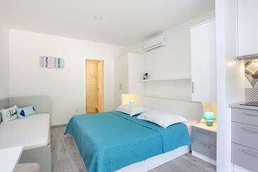 Appartements avec terrasse Brela, Dalmatie Centrale