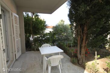 Apartments with parking space Makarska - 6691