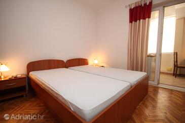 Apartamente cu parcare Makarska - 6693