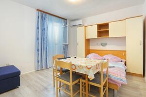 Studio appartement Tucepi, Makarska (AS-6695-c)