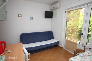 Ferienwohnungen mit Parkplatz Zivogosce - Porat, Makarska - 6700