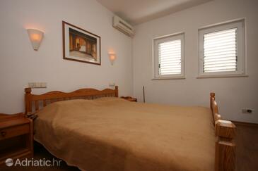 Apartments and rooms with parking space Baška Voda, Makarska - 6704