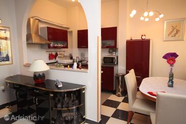 Ferienwohnungen am Meer Podgora, Makarska - 6713