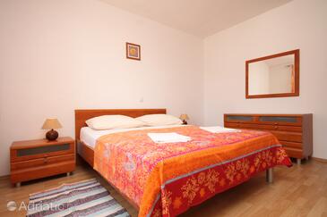 Apartments by the sea Baška Voda, Makarska - 6718