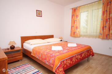 Apartments by the sea Baška Voda, Makarska - 6718