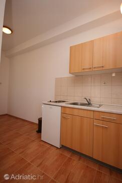 Apartments with parking space Gradac, Makarska - 6724