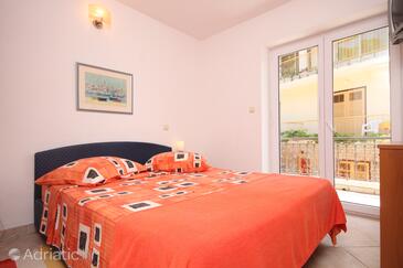 Apartmani uz more Podgora, Makarska - 6725