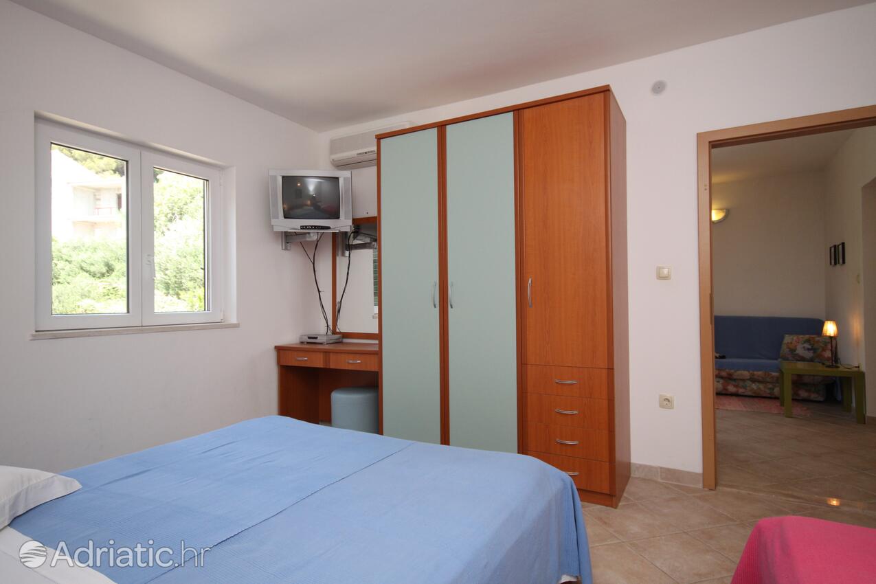 A-6725-c - Alloggi privati - Appartamenti accanto al mare Podgora, Macarsca - Makarska