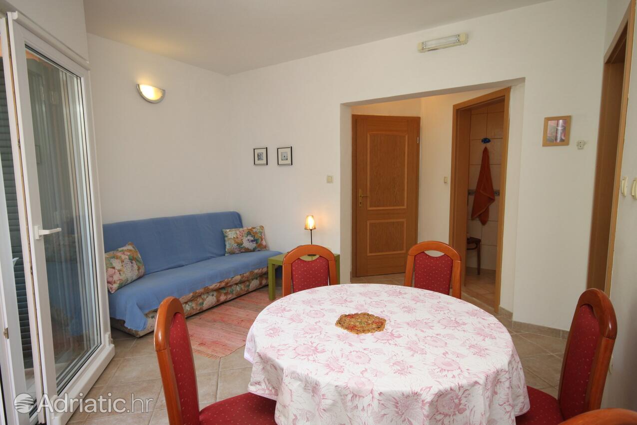 A-6725-c - Alloggi privati - Appartamenti accanto al mare Podgora, Macarsca - Makarska