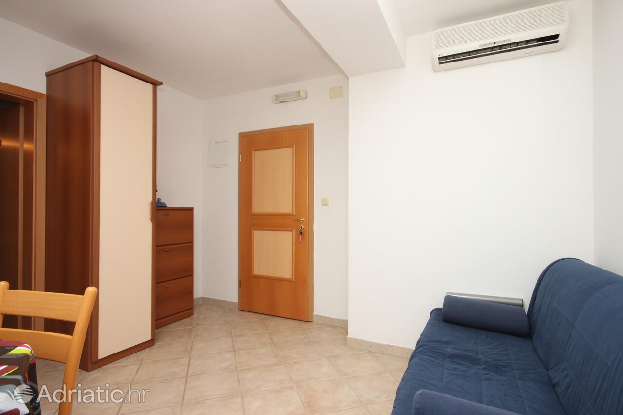 A-6725-d - Alloggi privati - Appartamenti accanto al mare Podgora, Macarsca - Makarska