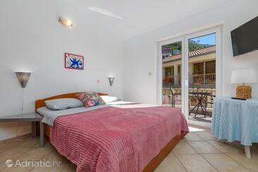 Apartmani uz more Podgora, Makarska - 6725