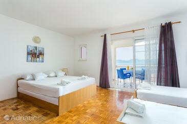 Apartments with parking space Podaca, Makarska - 6736