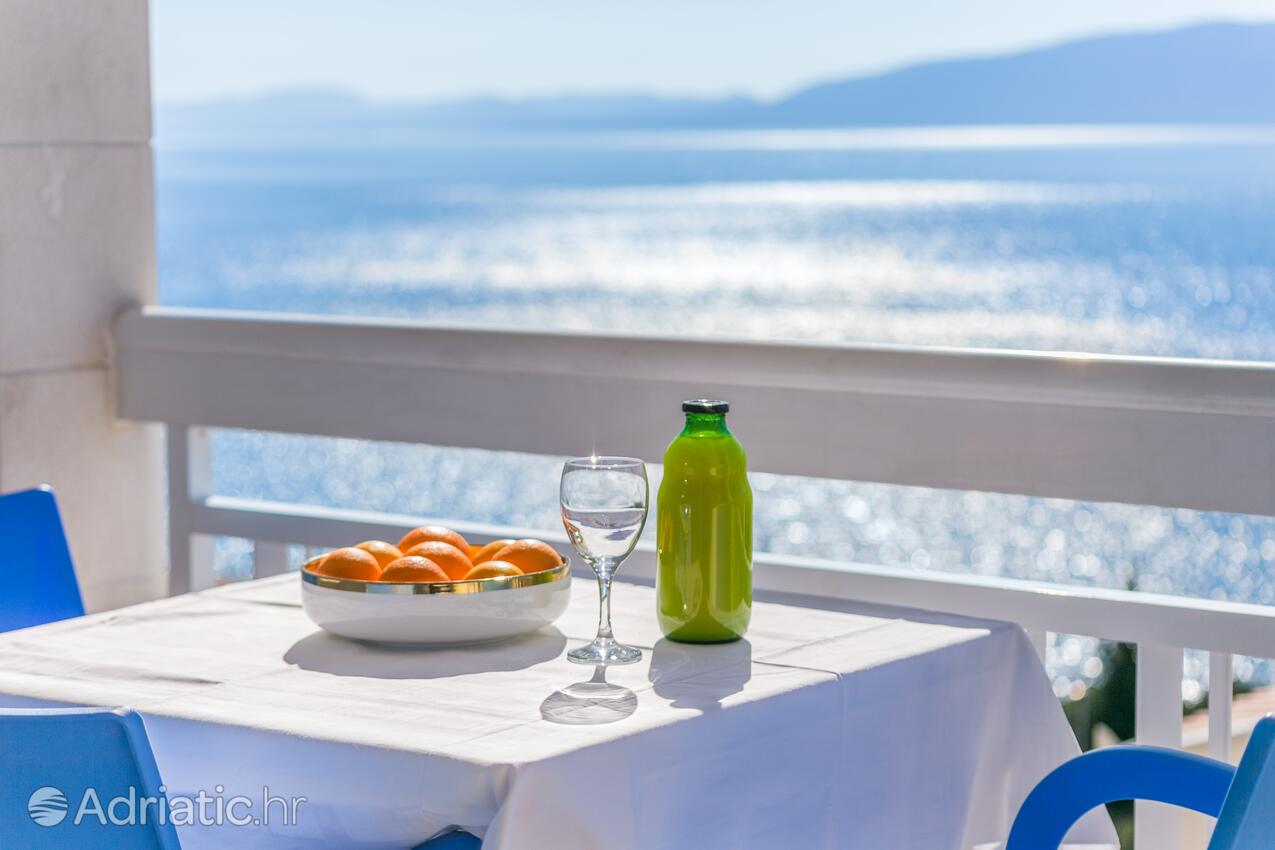 AS-6736-b - Private accommodation - Apartments with a parking space Podaca, Makarska