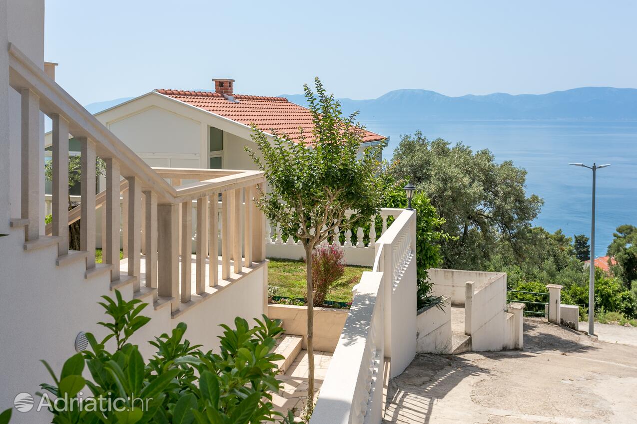 Courtyard - Apartments with a parking space Podaca, Makarska