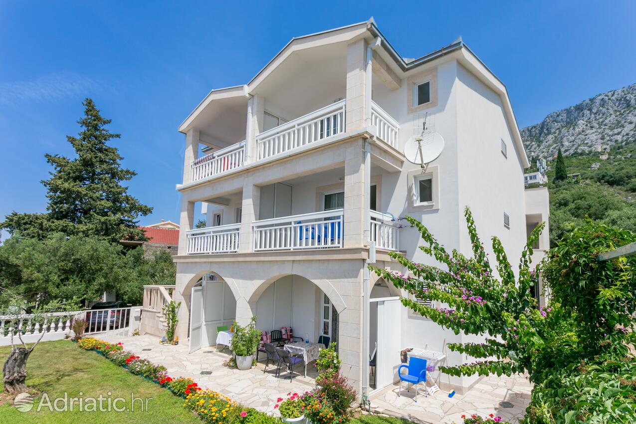 Property - Apartments with a parking space Podaca, Makarska