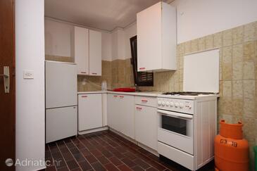 Appartamenti con parcheggio Rastozza - Zaostrog, Macarsca - Makarska - 6743