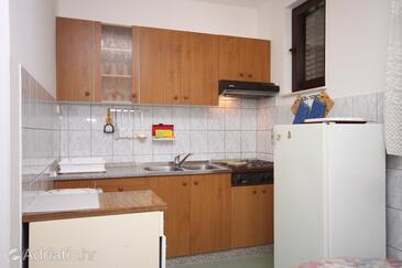 Apartments with parking space Podaca, Makarska - 6744