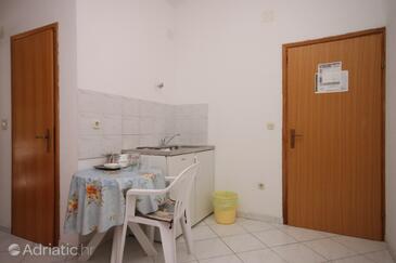 Apartamentos junto al mar Podaca, Makarska - 6745