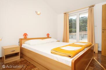 Apartmani uz more Bratuš, Makarska - 6746