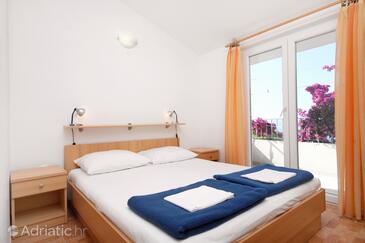 Apartmani uz more Bratuš, Makarska - 6746