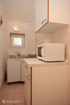 Apartments with parking space Gradac, Makarska - 6757
