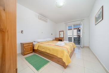 Апартаменты с парковкой Башка Вода - Baška Voda, Макарска - Makarska - 6763