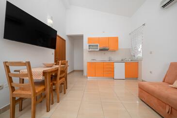 Апартаменты с парковкой Башка Вода - Baška Voda, Макарска - Makarska - 6763