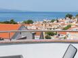 Baška Voda, Terraza - vistas en alojamiento de tipo studio-apartment, WiFi.