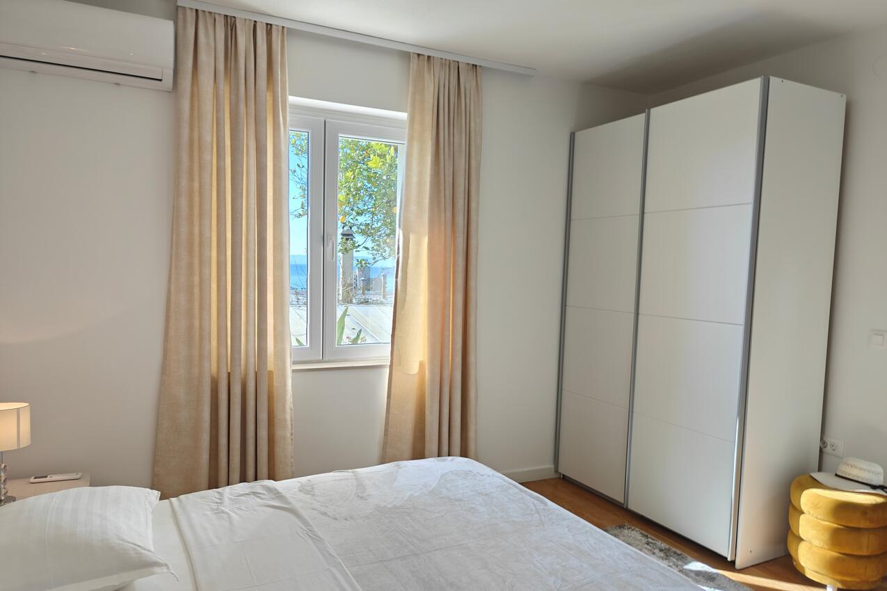 Dvosobni apartma Makarska (A-6767-b)