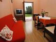 Makarska, Living room in the apartment, air condition available and WiFi.