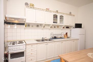 Apartmaji s parkingom Gata, Omiš - 6771