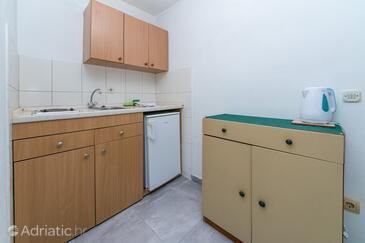 Apartments with parking space Baška Voda, Makarska - 6773