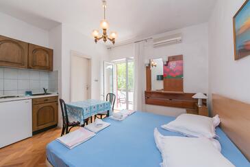 Студіо-апартаменти Башка Вода - Baška Voda, Макарска - Makarska (AS-6773-c)