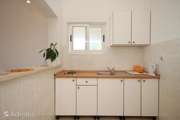 Apartments by the sea Podgora, Makarska - 6774