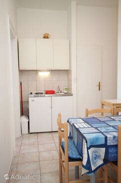 Apartmani uz more Podgora, Makarska - 6782