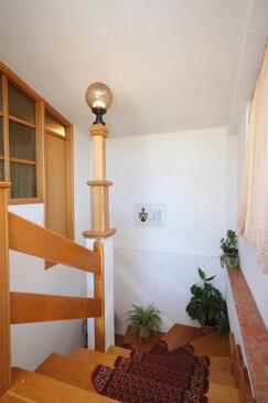 Apartamento com terraço Baška Voda, Dalmácia Central