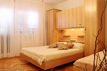 Apartmaji z bazenom Tučepi, Makarska - 6817