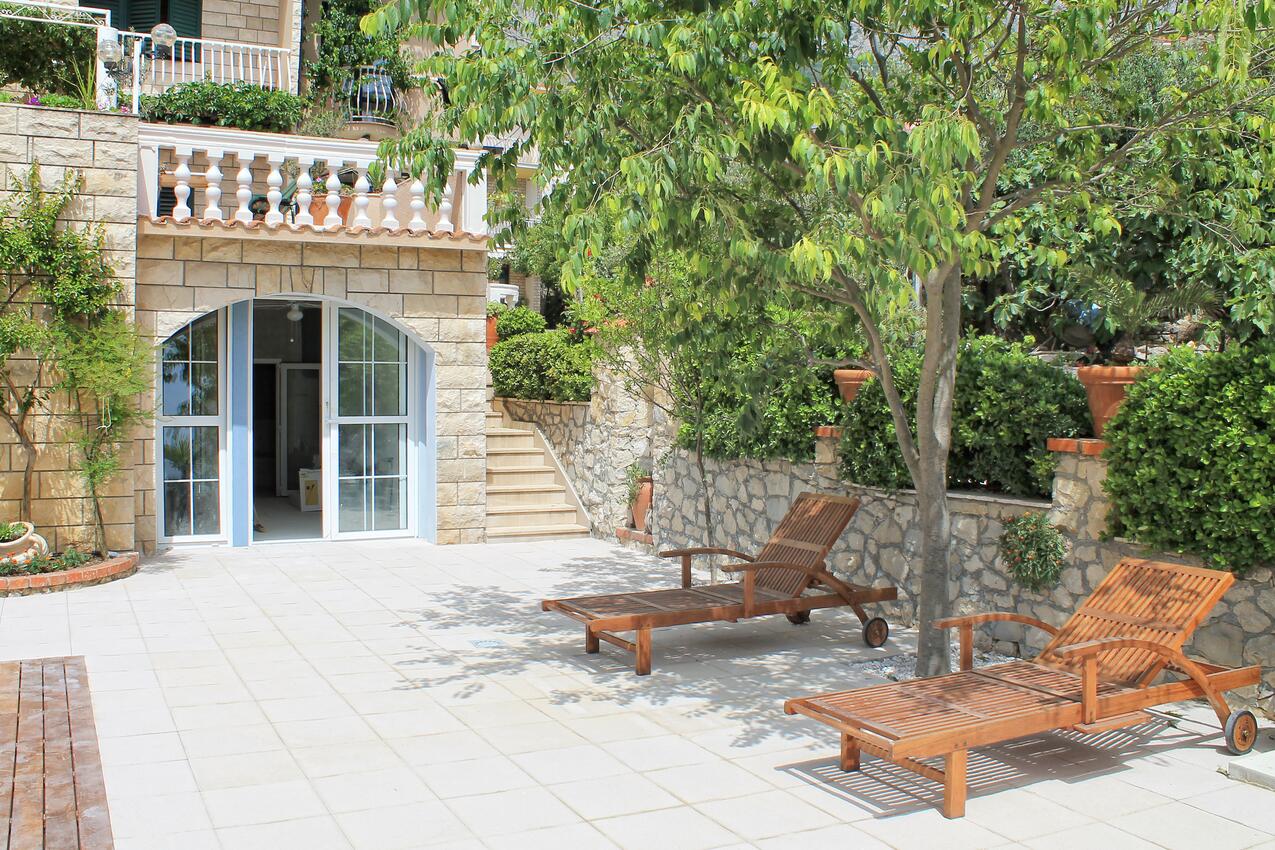Jardín - Apartamentos con piscina Tucepi, Makarska
