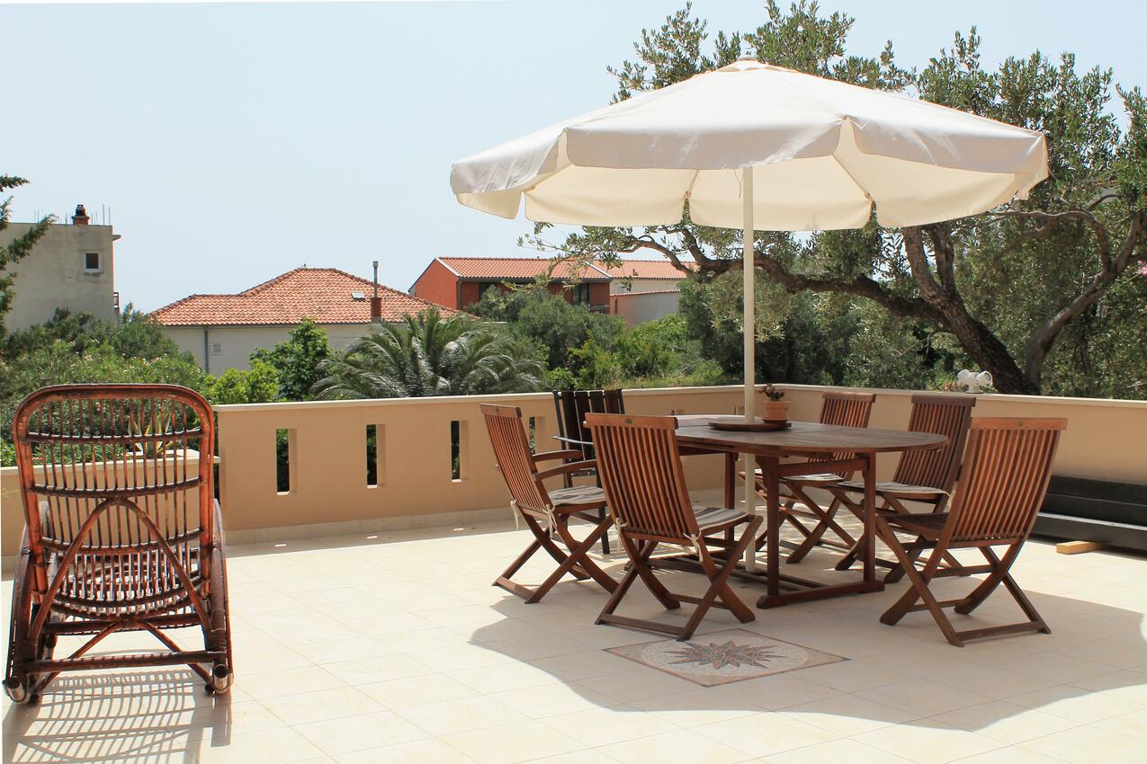 Jardín - Apartamentos con piscina Tucepi, Makarska