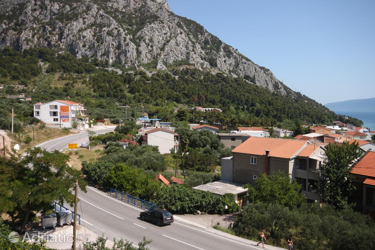 A-6819-a - Private accommodation - Apartments and rooms with parking space Gradac, Makarska