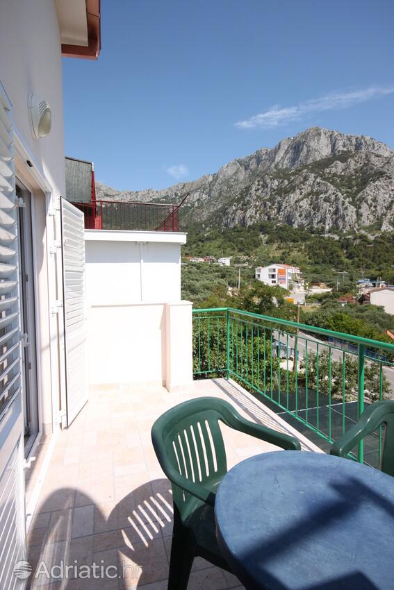 S-6819-a - Private accommodation - Apartments and rooms with parking space Gradac, Makarska